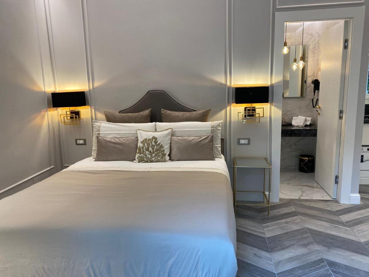 Suite Spartano Sorrento Exterior photo